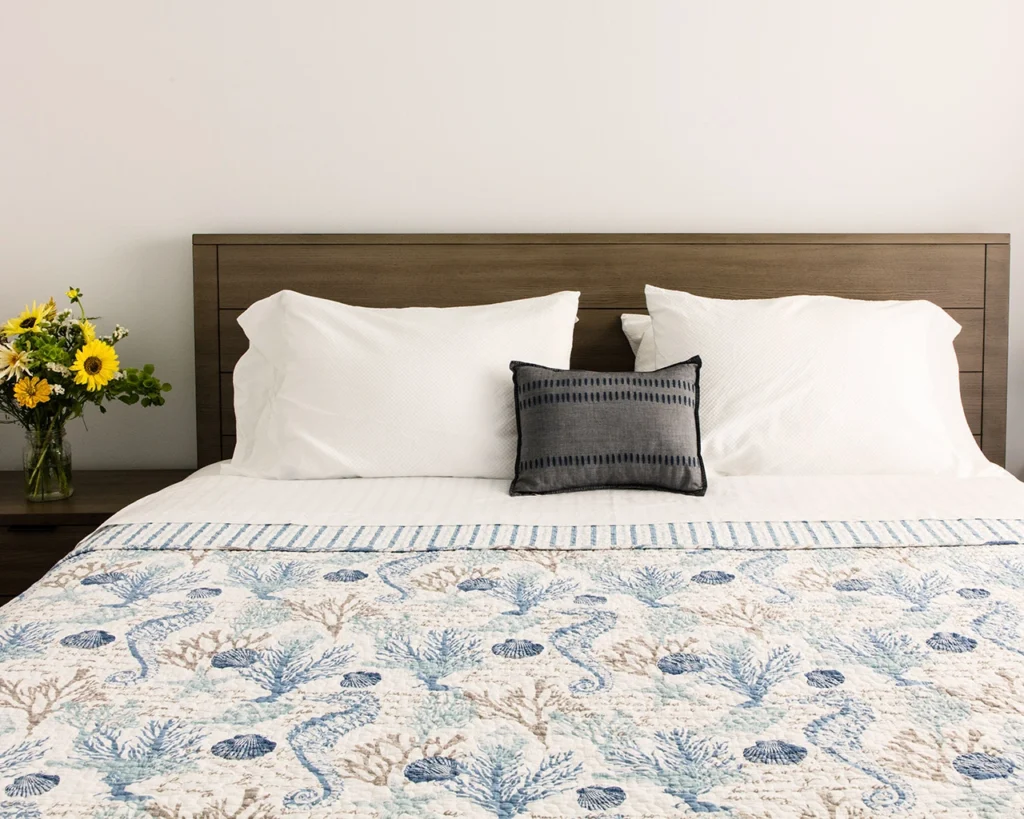 Rise & Shine Bedroom 03